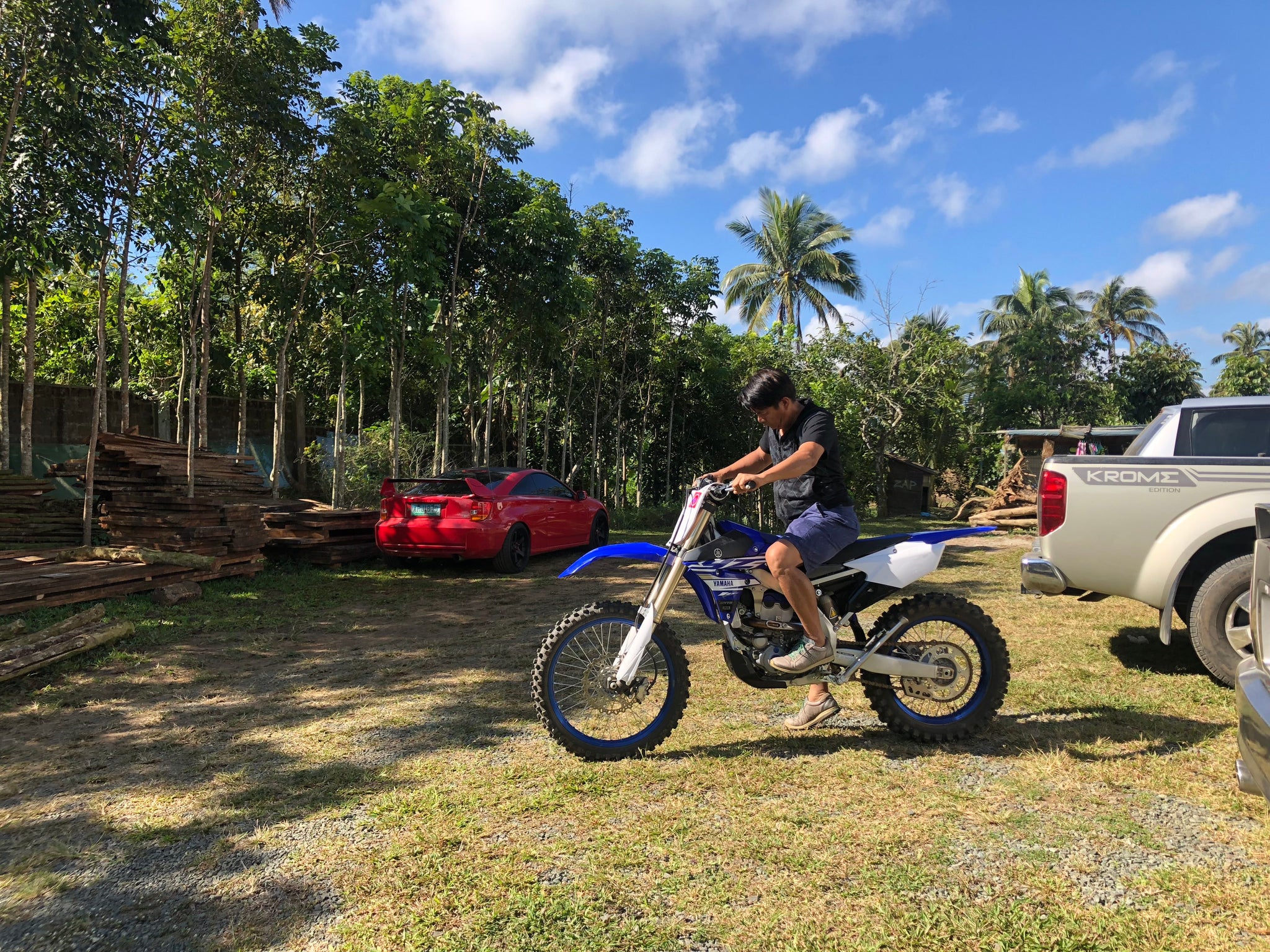 Coming home to a YZ250FX